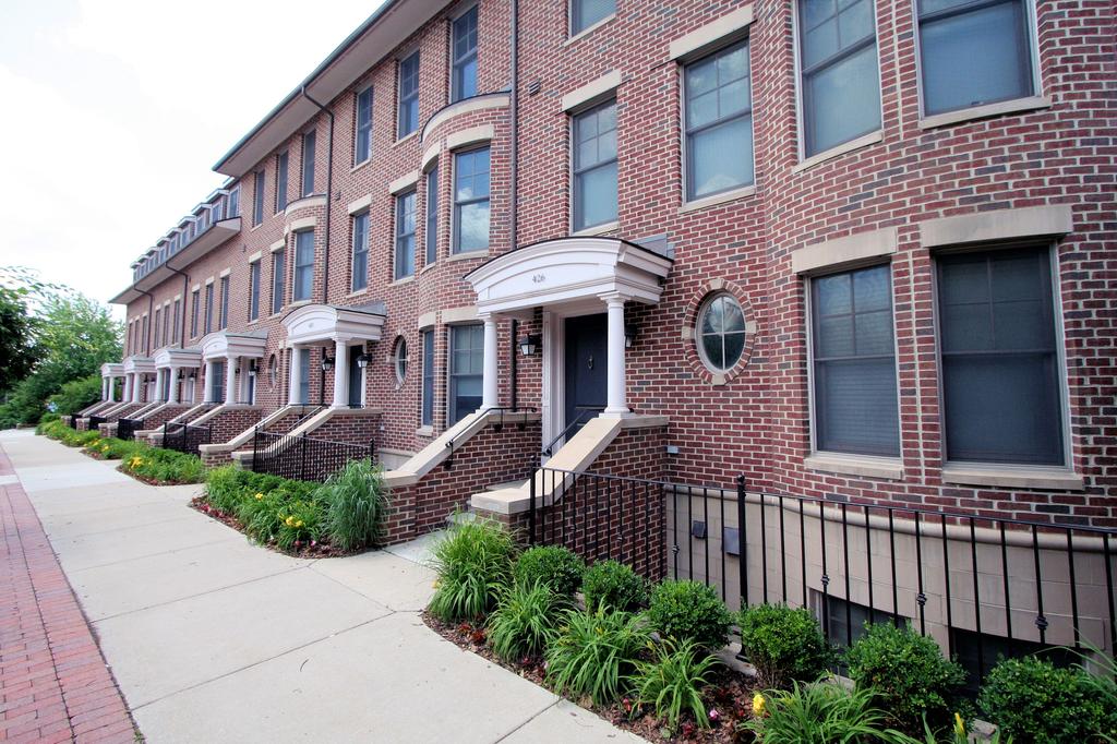 Ashley Mews Condos, Downtown Ann Arbor Loft & Brownstone Condos in