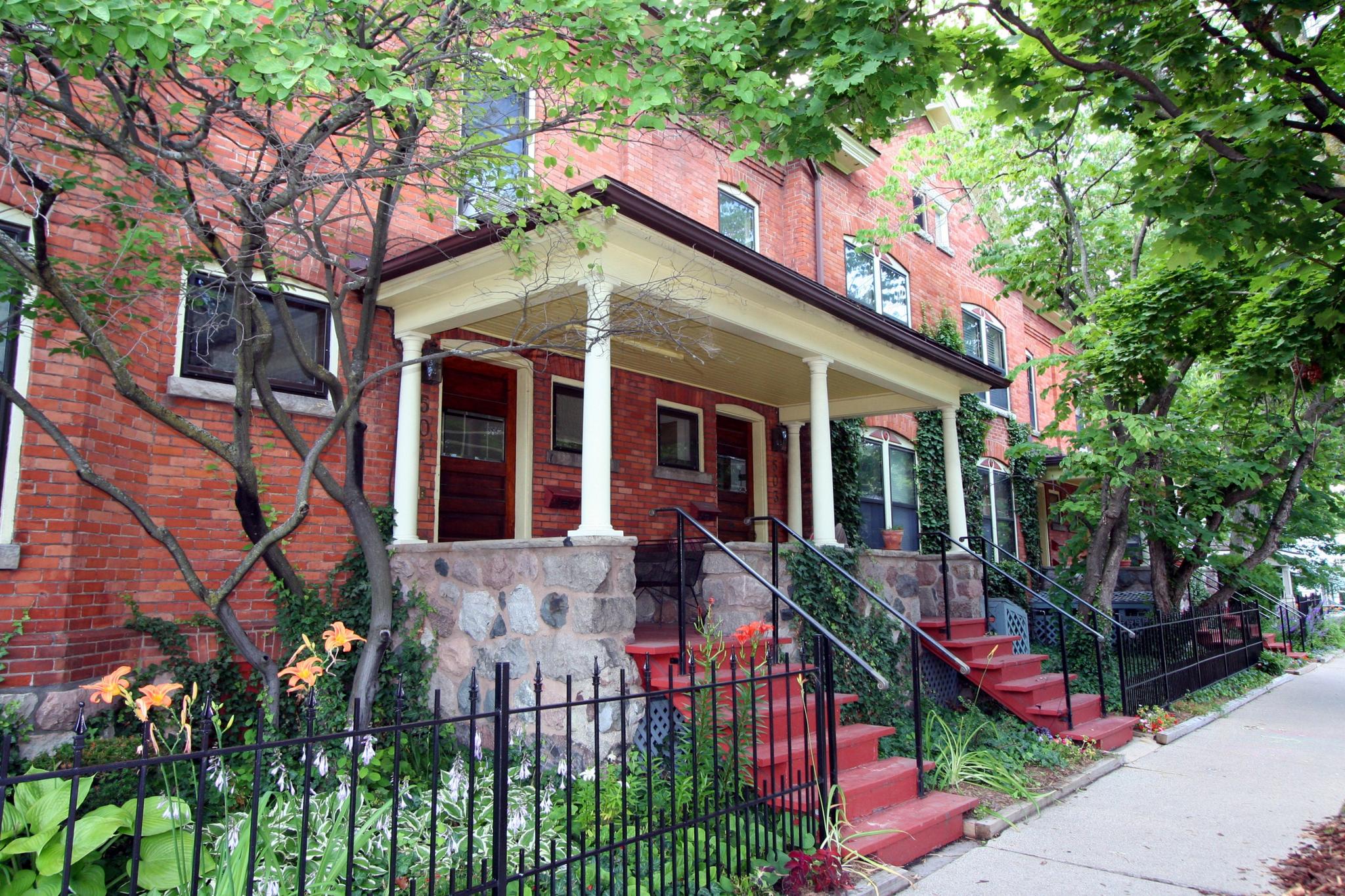 Brownstone Condos, Downtown Ann Arbor Ann Arbor Condo Real Estate