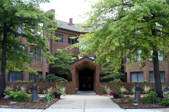 Nature Cove Condos, Ann Arbor