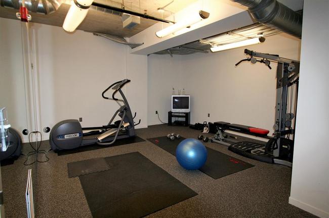 Loft 322 Workout Room