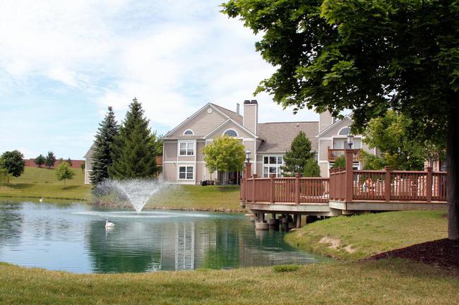 Pond & Clubhouse Deck
