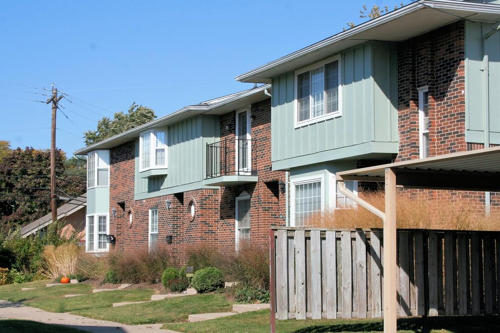 Condos, Ann Arbor Townhomes and Real Estate